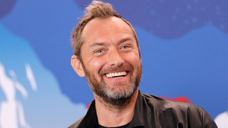 Disney forcing us to watch another <i>Peter Pan</i> adaptation by casting Jude Law as hot Captain Hook